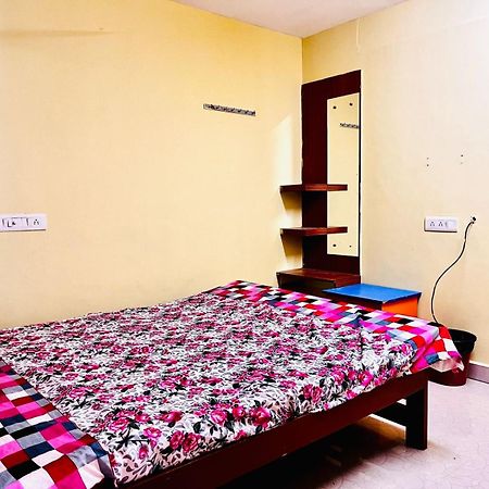 Vila Vk Residency Tiruvannāmalai Exteriér fotografie